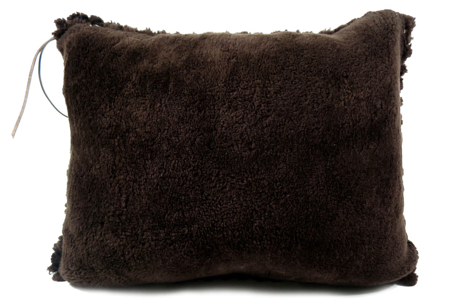 mouton-cushion-68-52